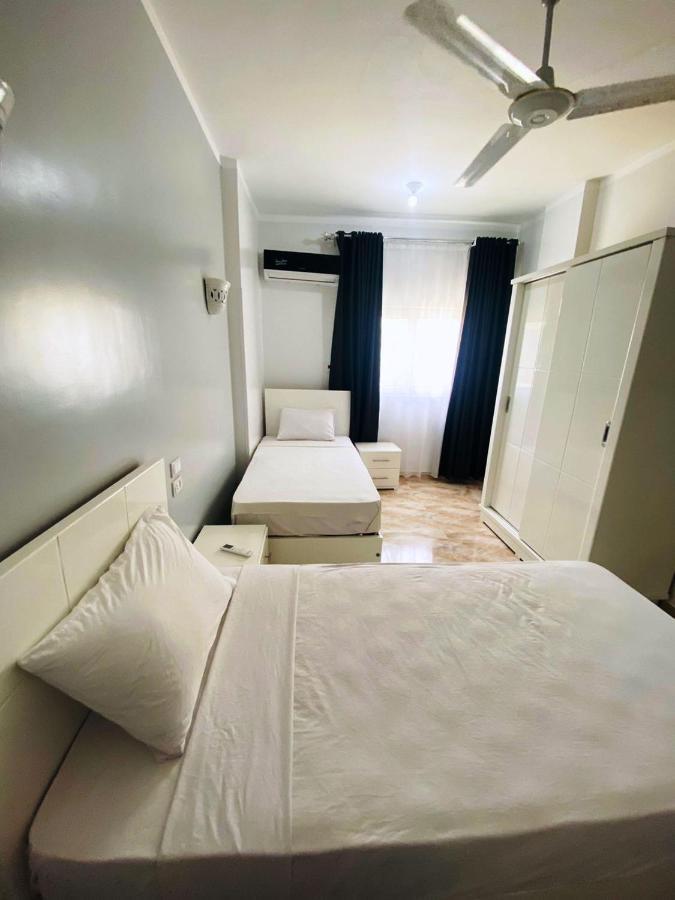 Apartment Temple House *