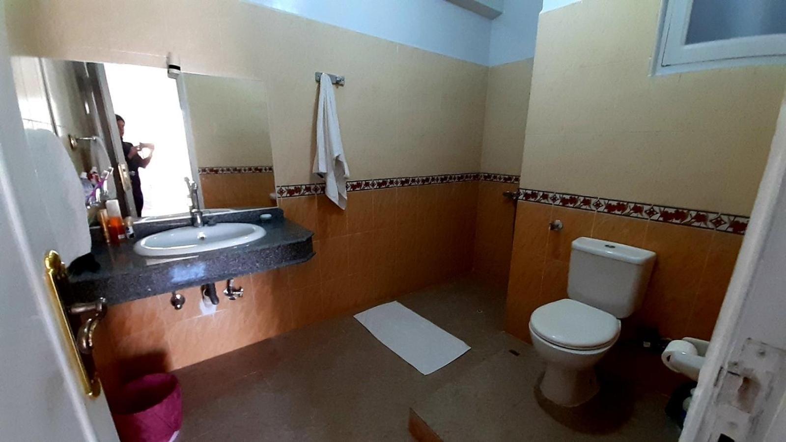 Temple House Apartment *