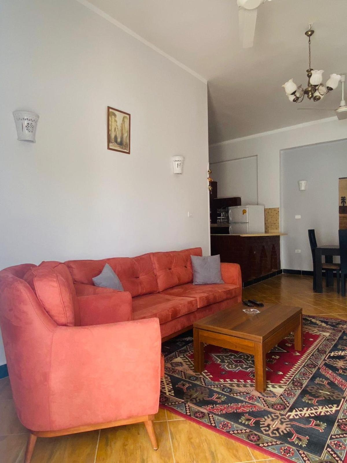 Apartment Temple House *